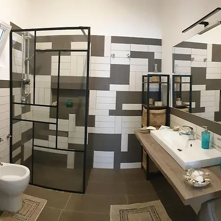 Rgb_apartments Λαμπεντούζα